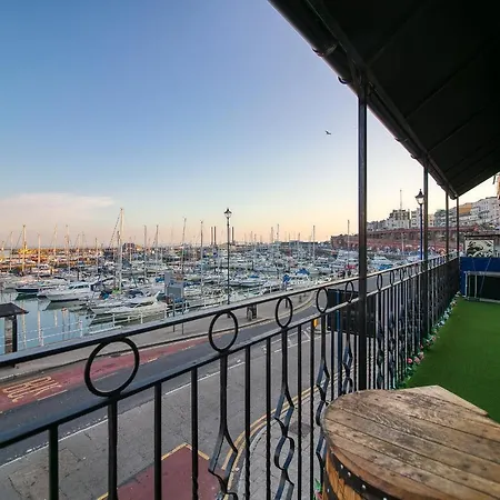 Royal Harbour Retreat - Balcony, Sea View Property Ramsgate Exterior photo