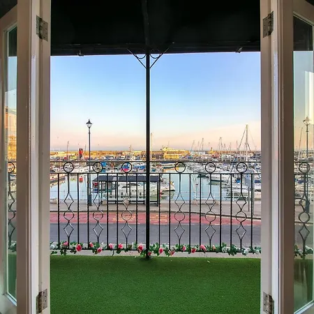 Royal Harbour Retreat - Balcony, Sea View Property Ramsgate Exterior photo